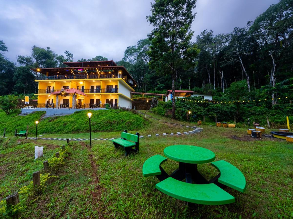 The Hosteller Coorg Rainforest, Madikeri Exterior photo